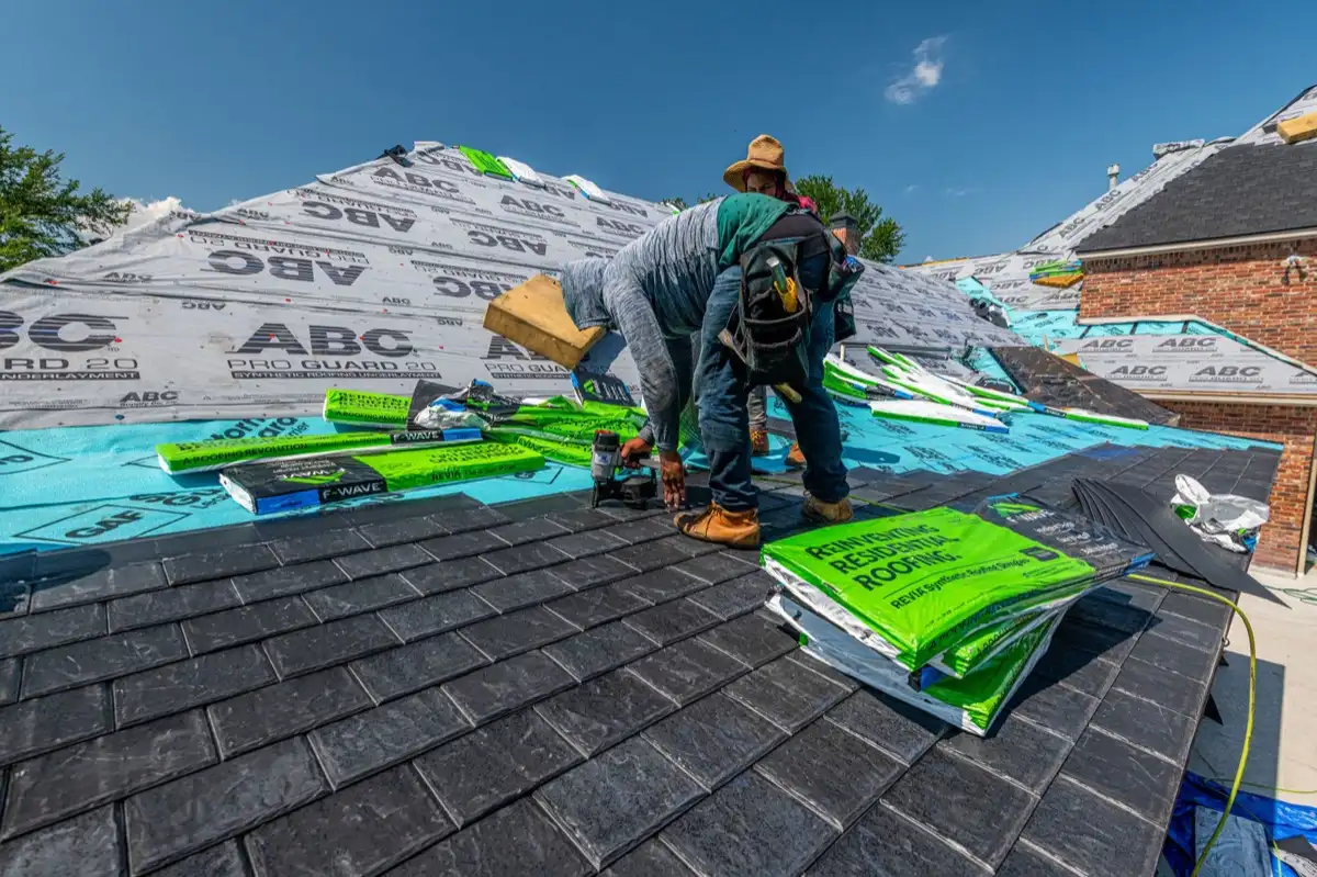 Emergency Tarping in Sugar Land, TX